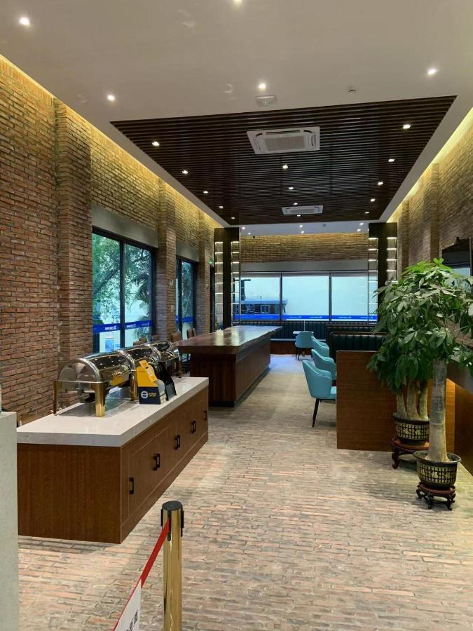 Guangzhou Fangyuan Hotel - - Free Shuttle Bus To Canton Fair Complex During 14Th Apr To 4Th May Exterior foto
