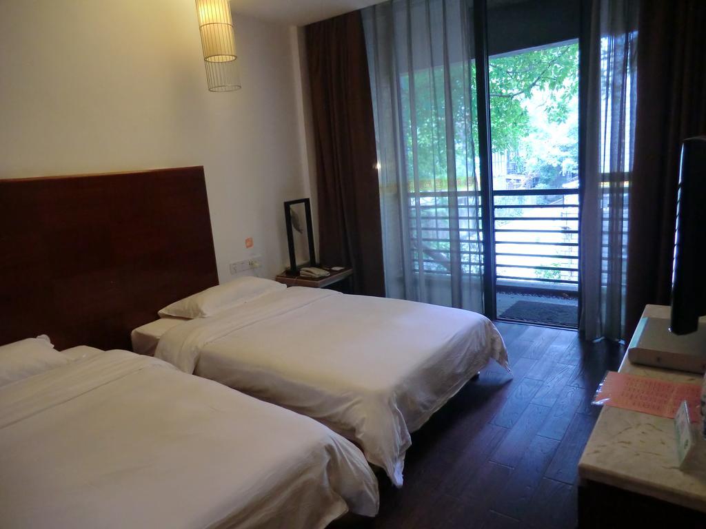 Guangzhou Fangyuan Hotel - - Free Shuttle Bus To Canton Fair Complex During 14Th Apr To 4Th May Exterior foto